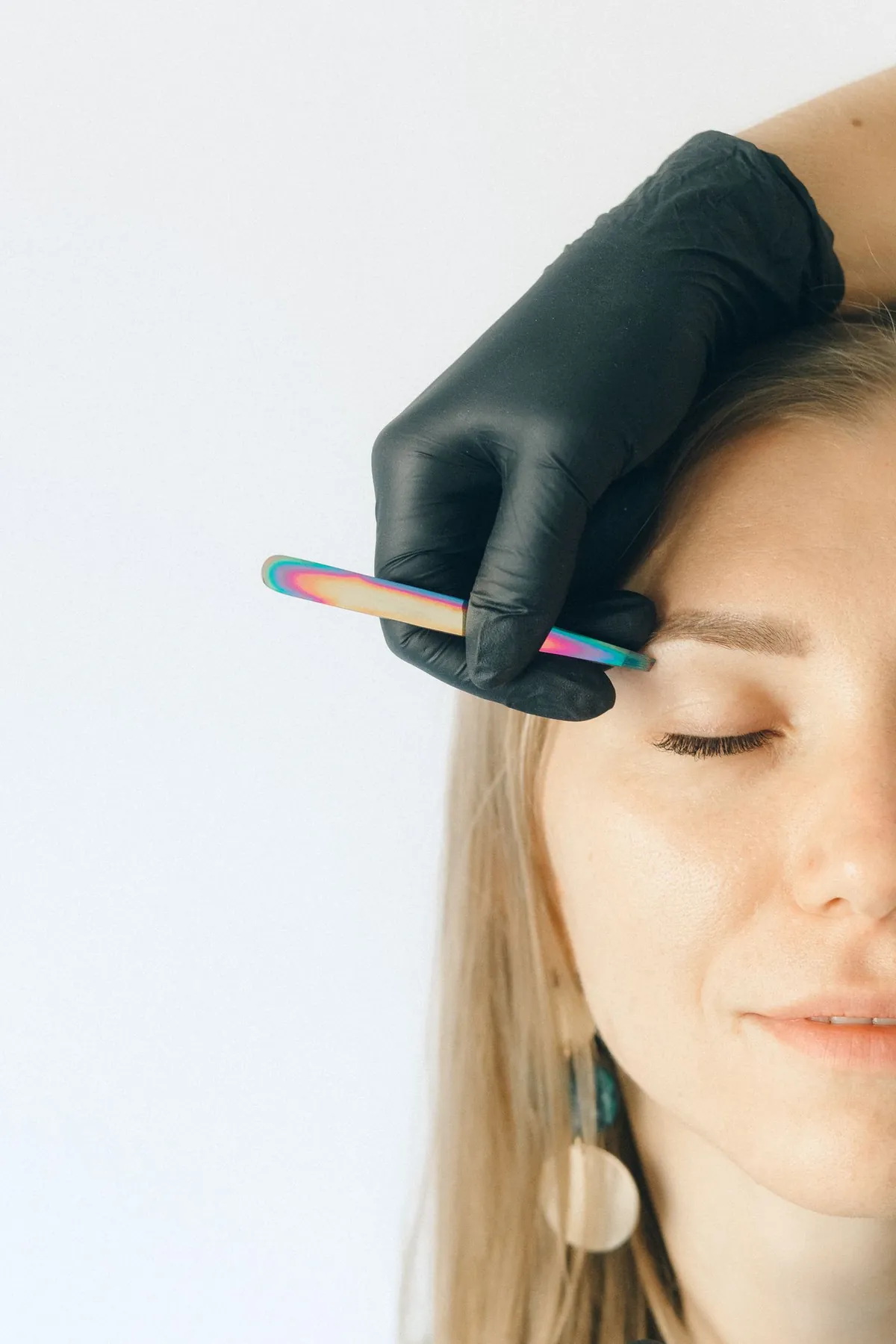 Mise en beauté du regard à la pince